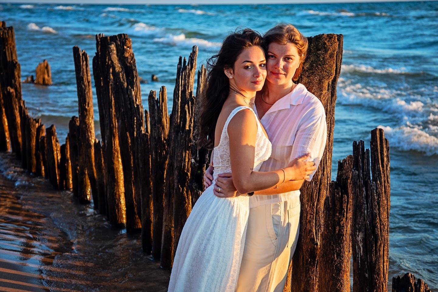 Capturing Love and Energy at Rosy Mounds Preserve: A Photographer’s Perspective